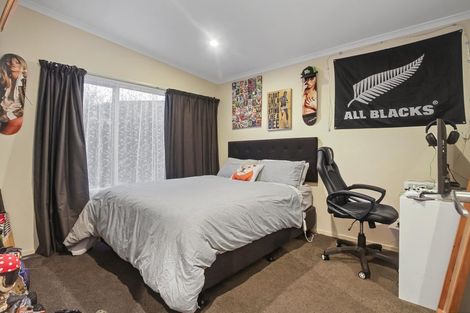 Photo of property in 9 Keven Road, Clarks Beach, Pukekohe, 2679