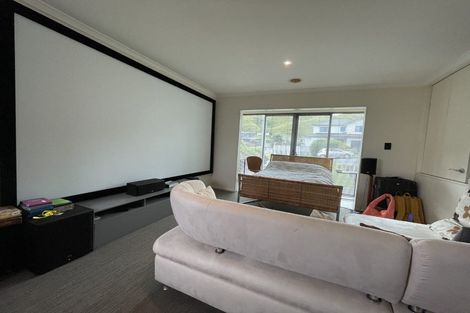 Photo of property in 74 Amesbury Drive, Churton Park, Wellington, 6037