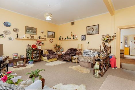 Photo of property in 61 Shearman Street, Waimate, 7924