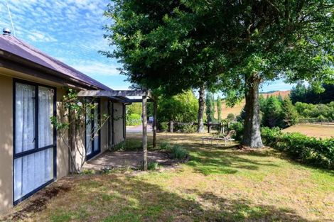 Photo of property in 2 Caulfield Place, Pukehangi, Rotorua, 3015