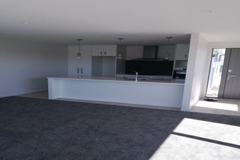 Photo of property in 33 Te Wharo Drive, Papamoa, 3118