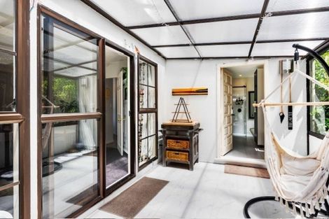 Photo of property in 261 Te Moana Road, Waikanae, 5036