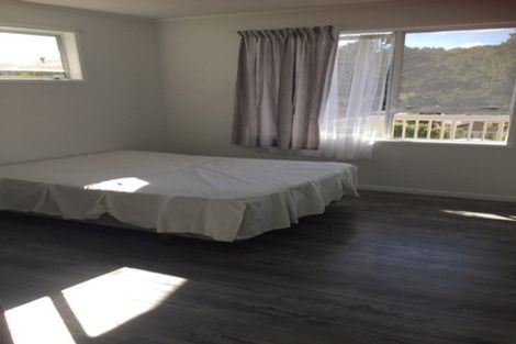 Photo of property in 14 Erica Road, Sunnynook, Auckland, 0620