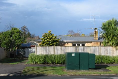 Photo of property in 2b Helena Road, Hillcrest, Hamilton, 3216