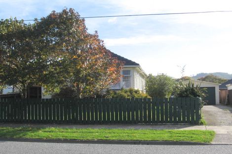 Photo of property in 19 Fleet Street, Naenae, Lower Hutt, 5011