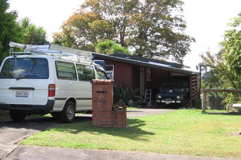 Photo of property in 4 Valron Road, Te Atatu South, Auckland, 0602