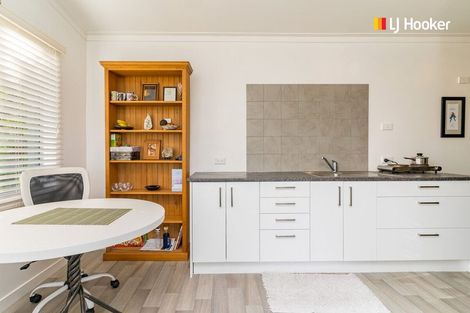 Photo of property in 22 Moerangi Street, Broad Bay, Dunedin, 9014