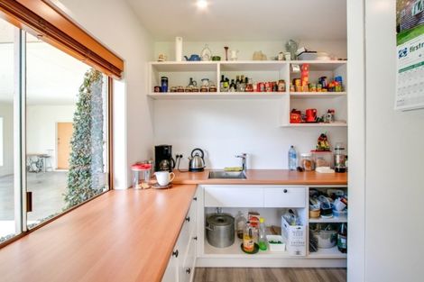 Photo of property in 77 Algernon Road, Longlands, Hastings, 4172