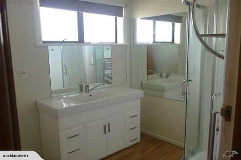 Photo of property in 172 Queen Street, Pukekohe, 2120