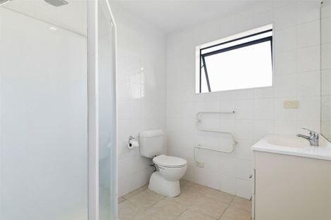 Photo of property in 120d Gray Avenue, Papatoetoe, Auckland, 2024