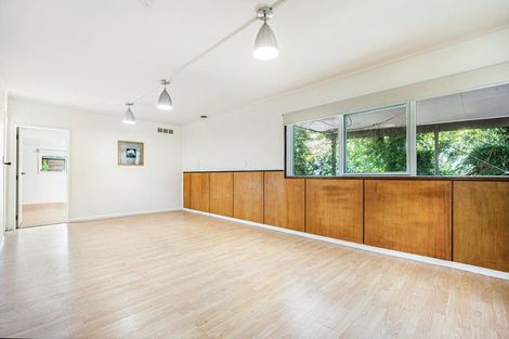 Photo of property in 126 Cook Street, Cockle Bay, Auckland, 2014