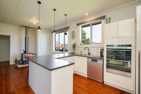 Photo of property in 43 Second Street, Kennington, Invercargill, 9871