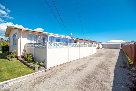 Photo of property in 48 Peel Street, Westport, 7825