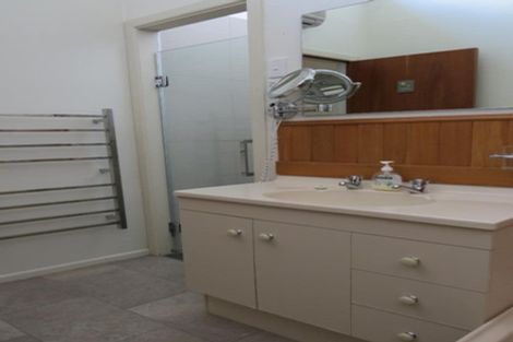 Photo of property in 23 Weka Road, Raumati Beach, Paraparaumu, 5032