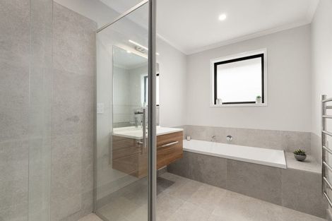 Photo of property in 15 Pipi Crescent, Tuakau, 2121