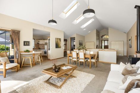 Photo of property in 19 Richmond Heights, Bethlehem, Tauranga, 3110