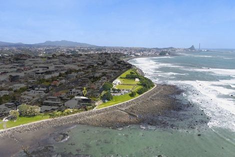 Photo of property in 42 Octavius Place, New Plymouth, 4312