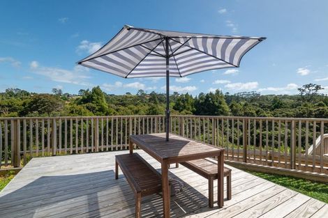 Photo of property in 9 Kukupa Lane, Long Bay, Auckland, 0630