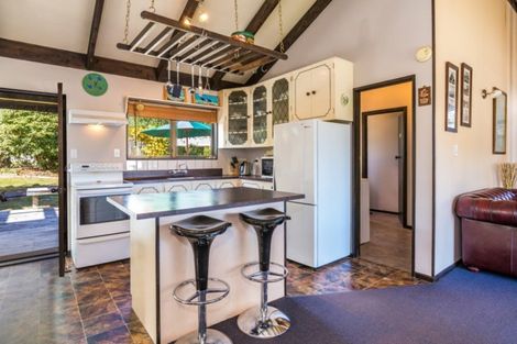 Photo of property in 76 Kinloch Road, Kinloch, Taupo, 3377