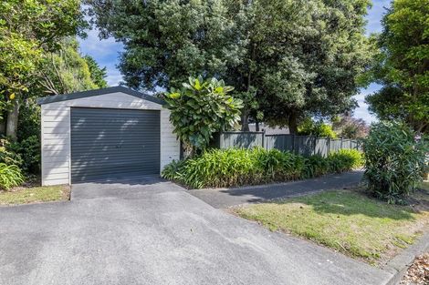 Photo of property in 8 Campion Road, Waikanae Beach, Waikanae, 5036