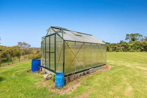 Photo of property in 786 South Head Road, South Head, Helensville, 0874