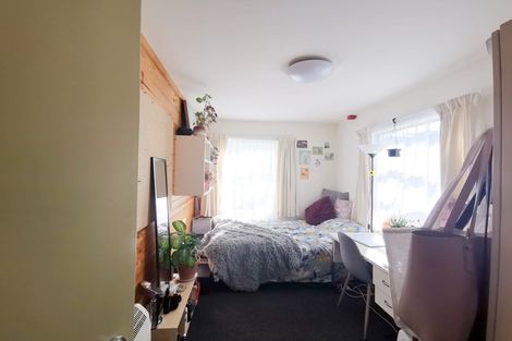 Photo of property in Drummond Street Flats, 1/19 Drummond Street, Mount Cook, Wellington, 6021