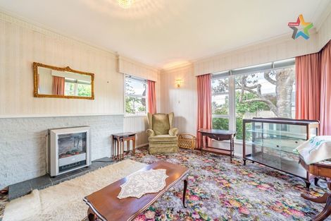 Photo of property in 1 Craig Grove, Elderslea, Upper Hutt, 5018