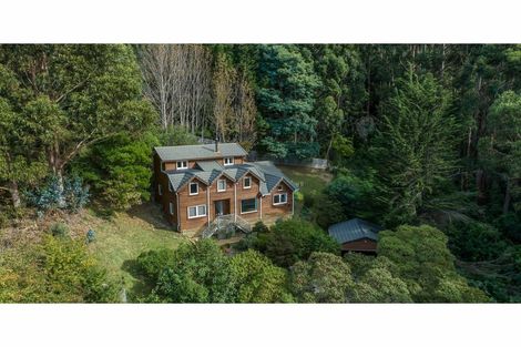Photo of property in 8 Glas Brae, Governors Bay, Lyttelton, 8971