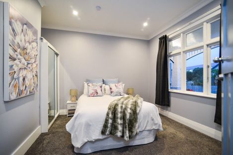 Photo of property in 84 Victoria Road, Saint Kilda, Dunedin, 9012