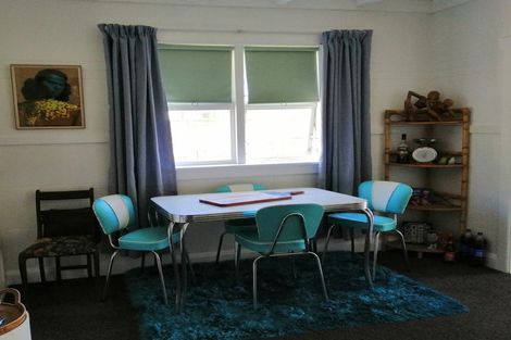 Photo of property in 10 Tukapa Street, Westown, New Plymouth, 4310