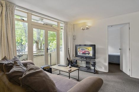 Photo of property in 2b/9 Upper Queen Street, Auckland Central, Auckland, 1010