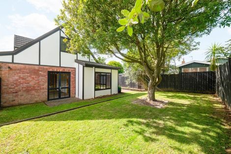 Photo of property in 63 Houchens Road, Glenview, Hamilton, 3206