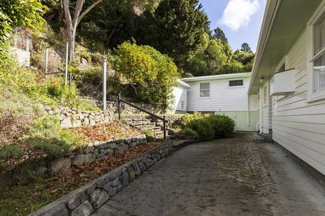 Photo of property in 134 Hine Road, Wainuiomata, Lower Hutt, 5014