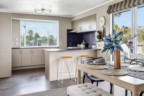 Photo of property in 67 Sandwich Road, St Andrews, Hamilton, 3200