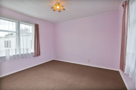 Photo of property in 5 Derwent Street, Wainuiomata, Lower Hutt, 5014