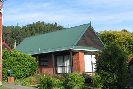 Photo of property in 10b Kamahi Street, Stokes Valley, Lower Hutt, 5019