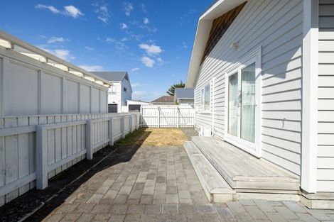 Photo of property in 401 Broadway, Miramar, Wellington, 6022