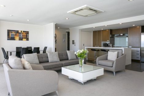 Photo of property in 20/225 Lake Terrace, Waipahihi, Taupo, 3330