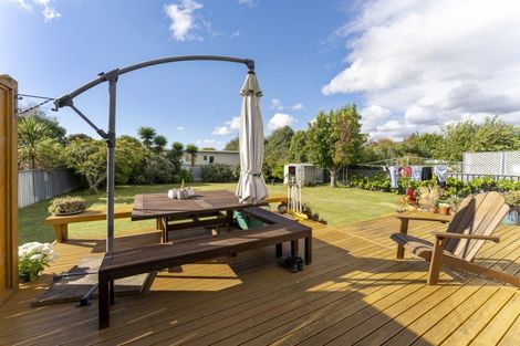 Photo of property in 6 Brandon Street, Otaki, 5512