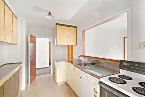 Photo of property in 21 Terry Street, Blockhouse Bay, Auckland, 0600
