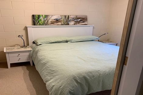 Photo of property in 2/8 Narbada Crescent, Khandallah, Wellington, 6035