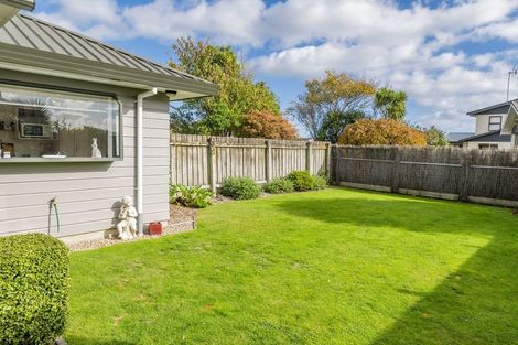 Photo of property in 36 Easton Way, Levin, 5510