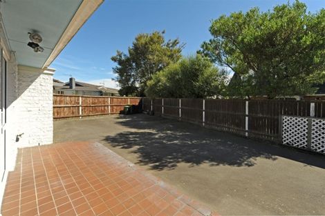 Photo of property in 1/4 Gothic Place, Ilam, Christchurch, 8041