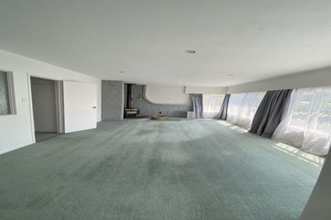 Photo of property in 496 Beach Road, Murrays Bay, Auckland, 0630