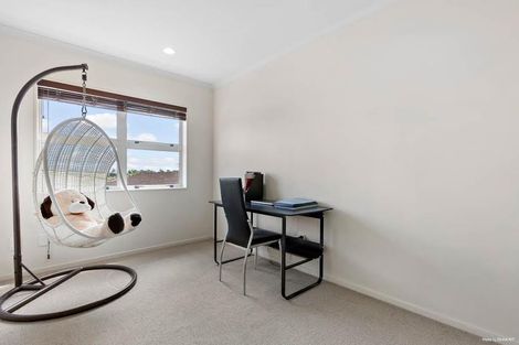 Photo of property in 4 Lime Crescent, Papakura, 2110