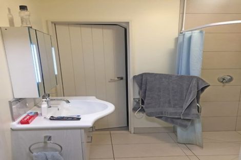 Photo of property in 812 Kane Road, Hawea Flat, Wanaka, 9382