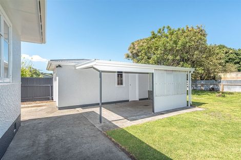 Photo of property in 39 Wikitoria Road, Putiki, Whanganui, 4501