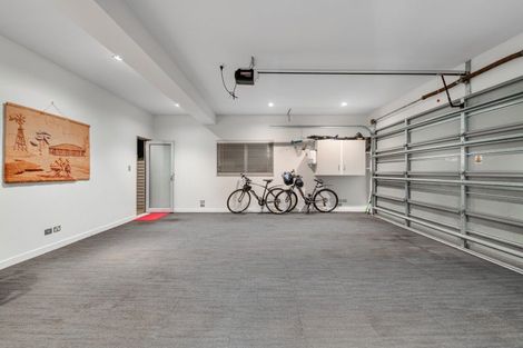 Photo of property in 39 Grand Drive, Orewa, 0931