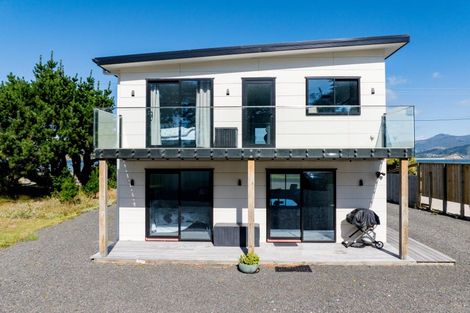 Photo of property in 60 Tidewater Drive, Lower Portobello, Dunedin, 9077