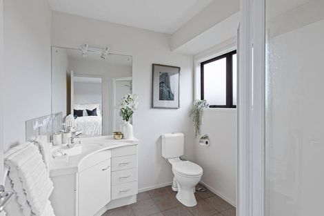 Photo of property in 57a Glencoe Road, Browns Bay, Auckland, 0630